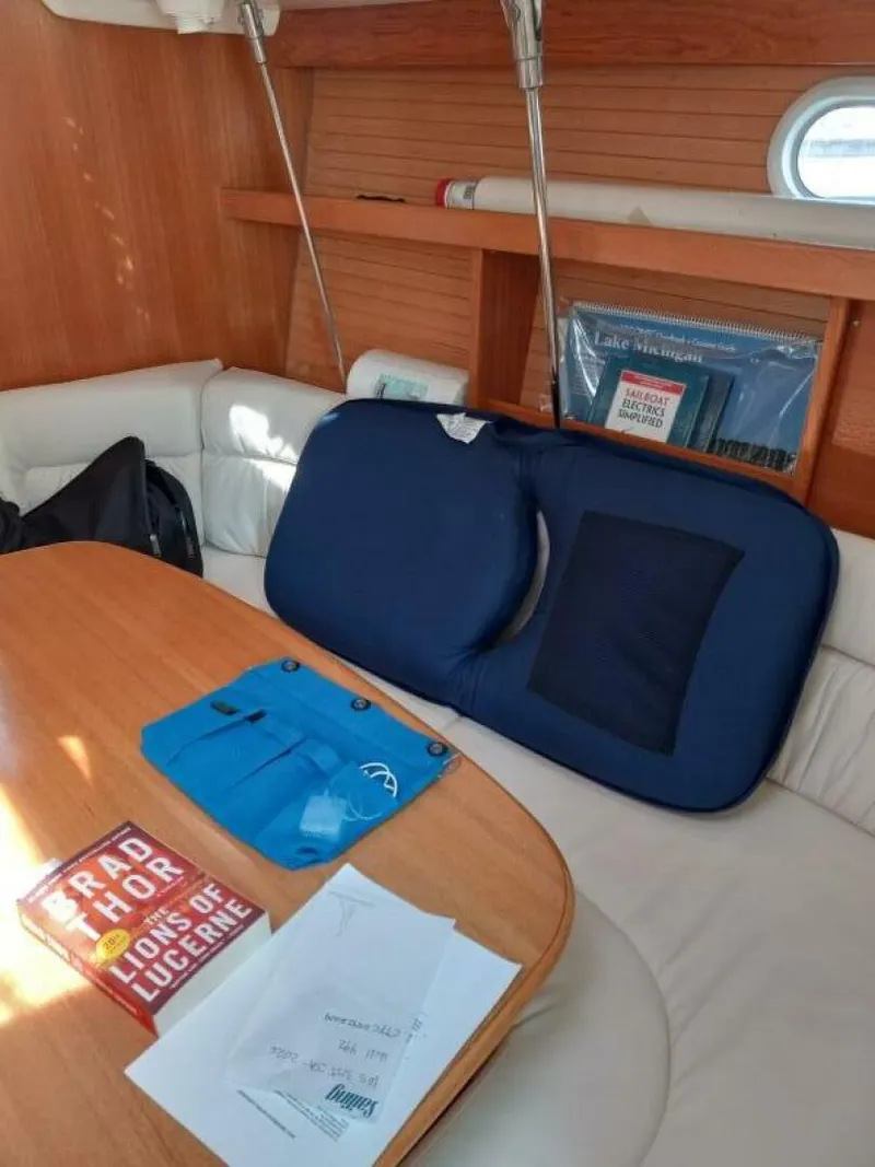 Slide: The Image of Catalina 320 2004 - 5340424