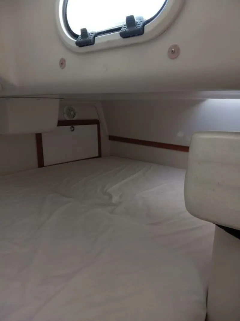 Slide: The Image of Catalina 320 2004 - 5340425