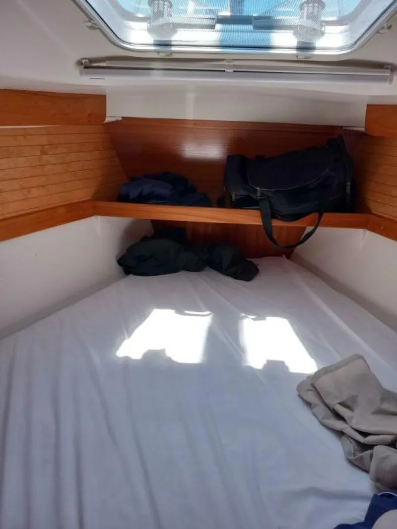 Slide: The Image of Catalina 320 2004 - 5340423