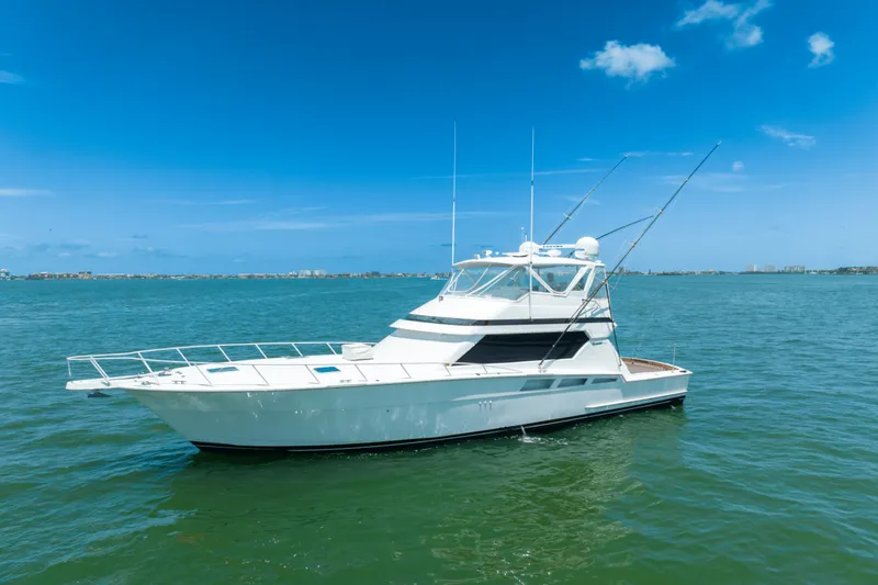 Slide: The Image of Hatteras 54 CONVERTIBLE 1996 - 5420107