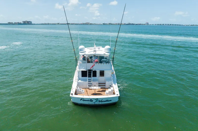 Slide: The Image of Hatteras 54 CONVERTIBLE 1996 - 5420110