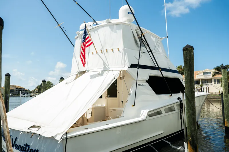 Slide: The Image of Hatteras 54 CONVERTIBLE 1996 - 5420119