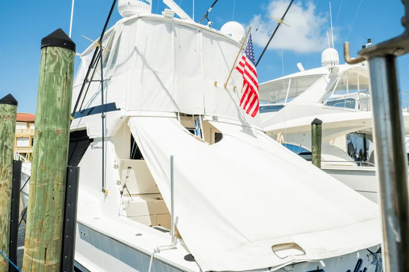 Slide: The Image of Hatteras 54 CONVERTIBLE 1996 - 5420121