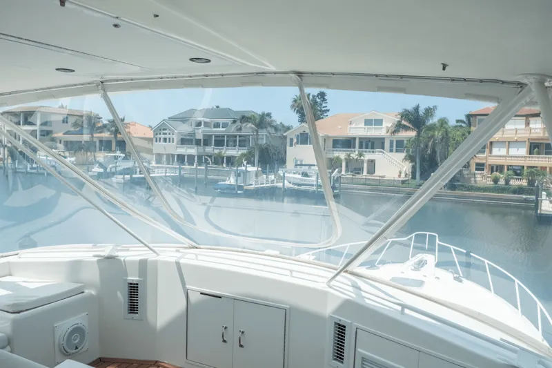 Slide: The Image of Hatteras 54 CONVERTIBLE 1996 - 5420144