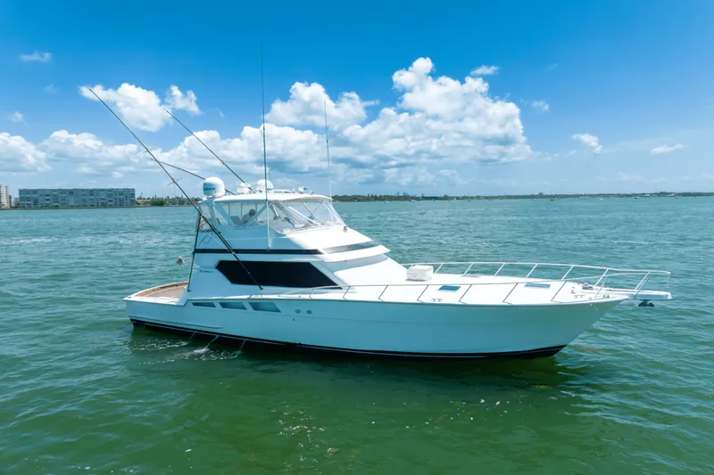 Slide: The Image of Hatteras 54 CONVERTIBLE 1996 - 5420103