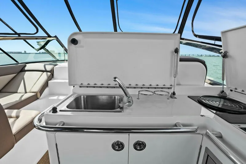 Slide: The Image of 2014 Sea Ray 370 Venture (Lil Sea Sass)-Wet Bar/Grill - 5343593