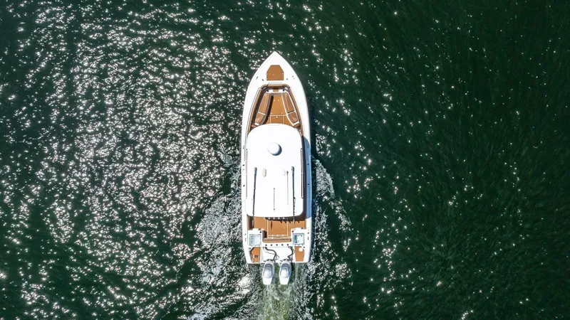 Slide: The Image of Sea Pro 32 2023 - 5341394