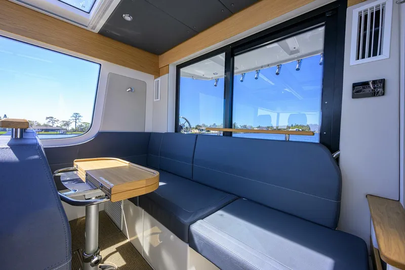 Slide: The Image of Nimbus 40 2024 - 5341626