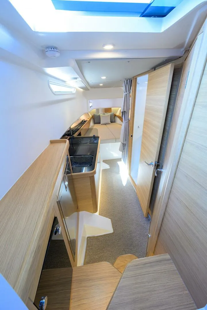 Slide: The Image of Nimbus Commuter 11 2024 - 5341634