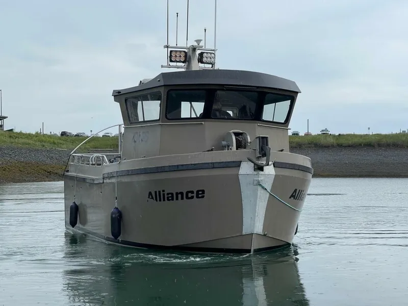 Slide: The Image of Custom Freestyle Marine 32 2022 - 7510003