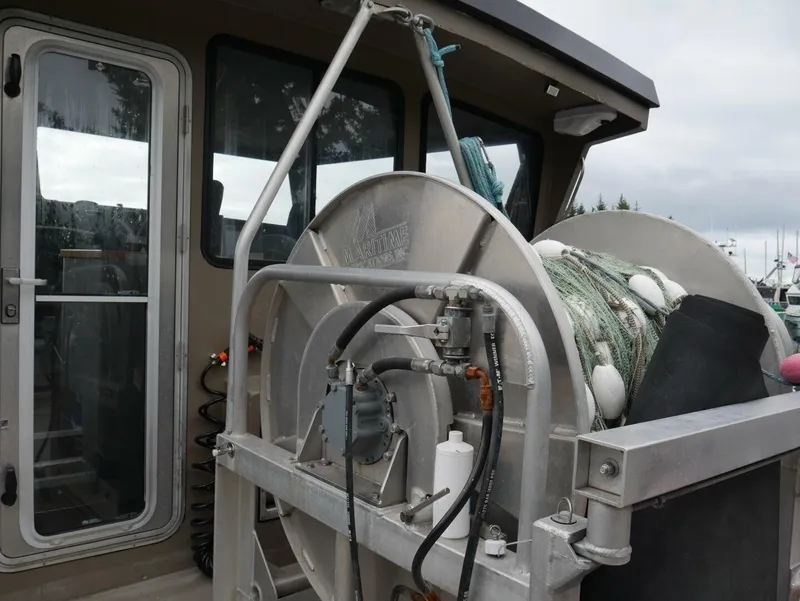 Slide: The Image of Custom Freestyle Marine 32 2022 - 7510019