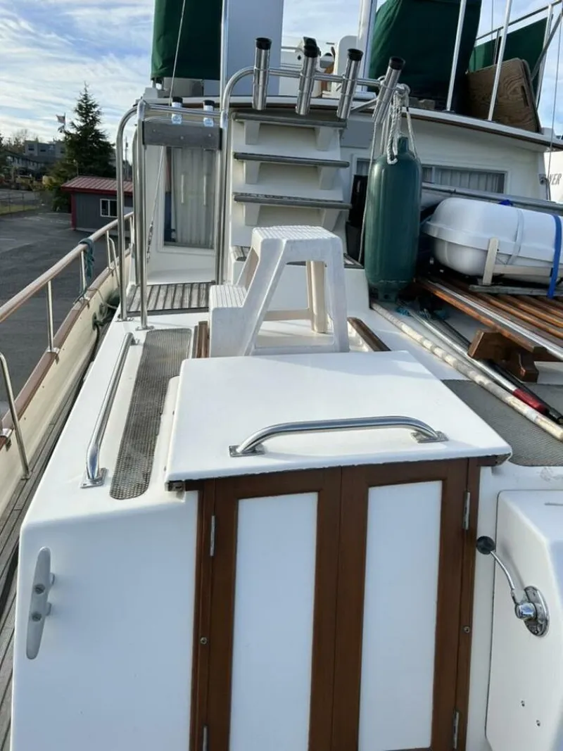 Slide: The Image of Grand Banks 36 CLassic 1990 - 5341852