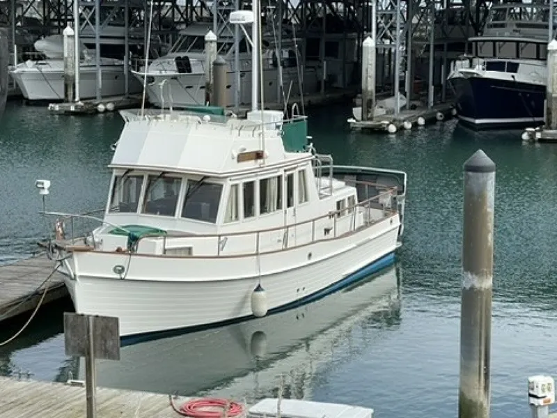 Slide: The Image of Grand Banks 36 CLassic 1990 - 5341774