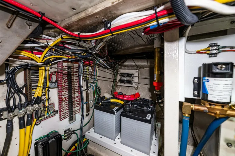 Slide: The Image of Grand Banks 36 CLassic 1990 - 5376556