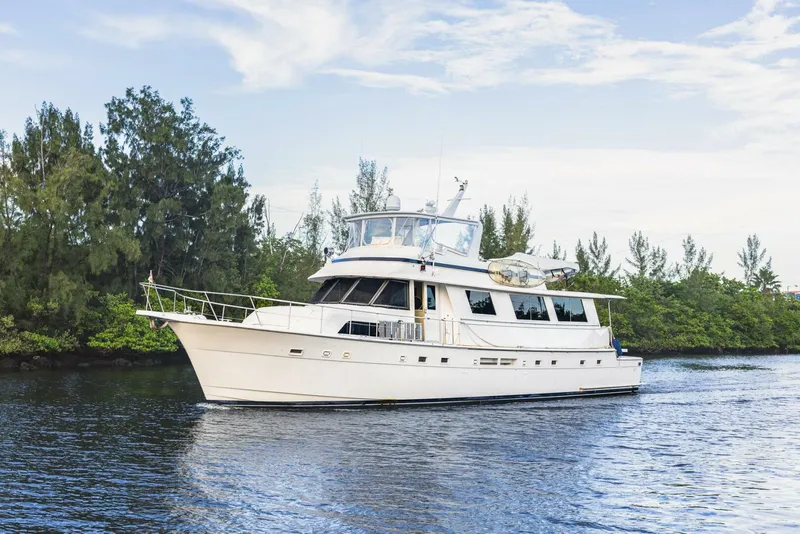 Slide: The Image of Hatteras 70 Cockpit Motor Yacht 1987 - 5686862