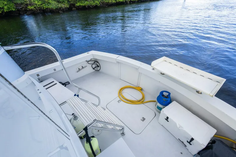 Slide: The Image of Hatteras 70 Cockpit Motor Yacht 1987 - 5686874