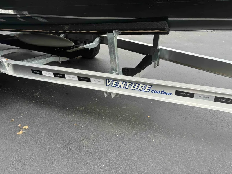 Slide: The Image of FarEast 28R 2022 - 5503815