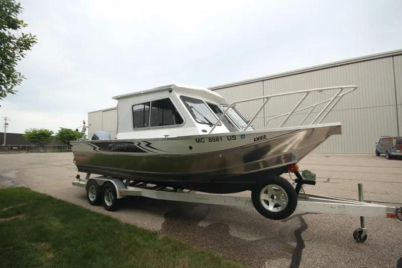 Slide: The Image of Weldcraft 220 Ocean King & Trailer 2022 - 5343230