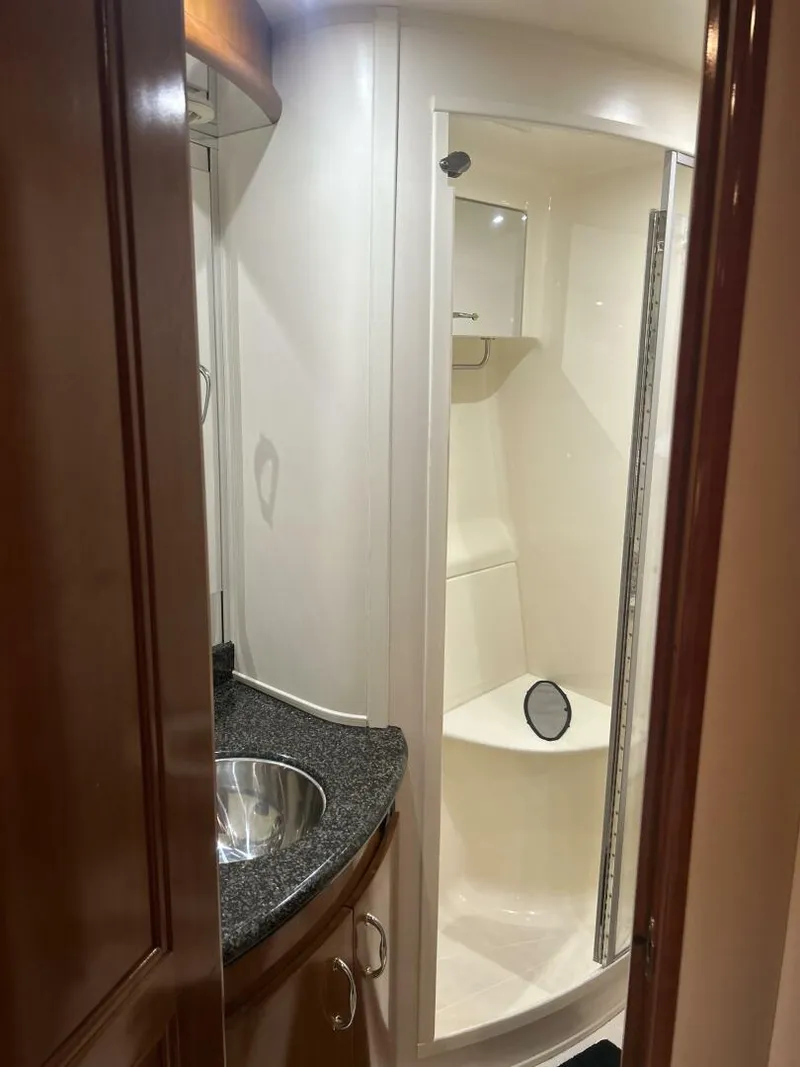 Slide: The Image of Carver Yachts 466 Motor Yacht 2003 - 5523864