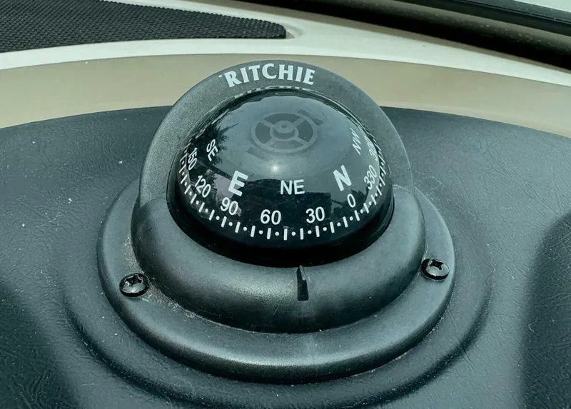 Slide: The Image of Sea Ray 260 Sundeck 2010 - 5343466