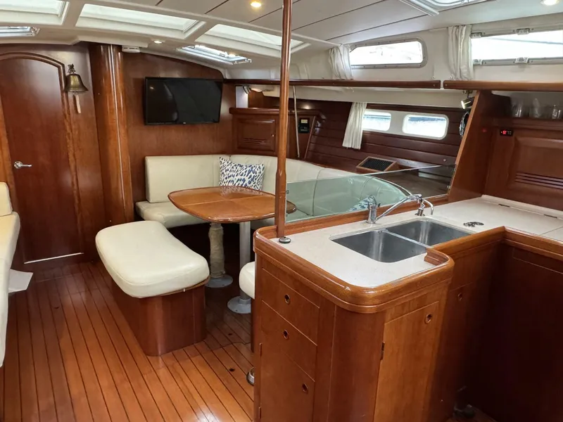 Slide: The Image of Beneteau 473 2005 - 5344861