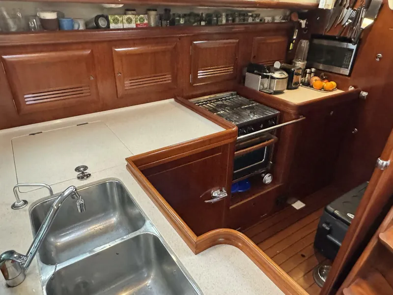 Slide: The Image of Beneteau 473 2005 - 5344883