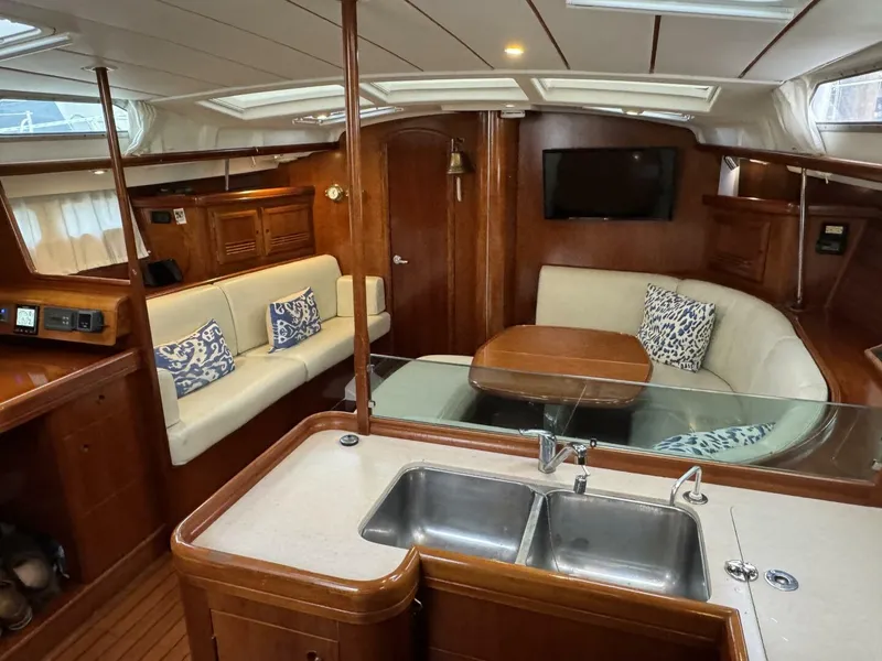 Slide: The Image of Beneteau 473 2005 - 5344894