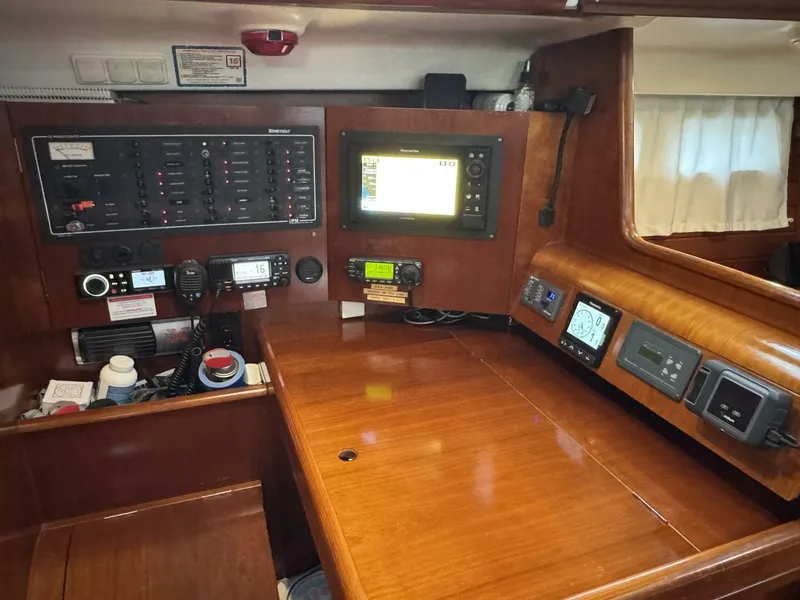 Slide: The Image of Beneteau 473 2005 - 5344895