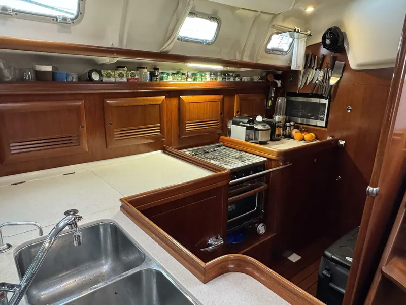 Slide: The Image of Beneteau 473 2005 - 5344896