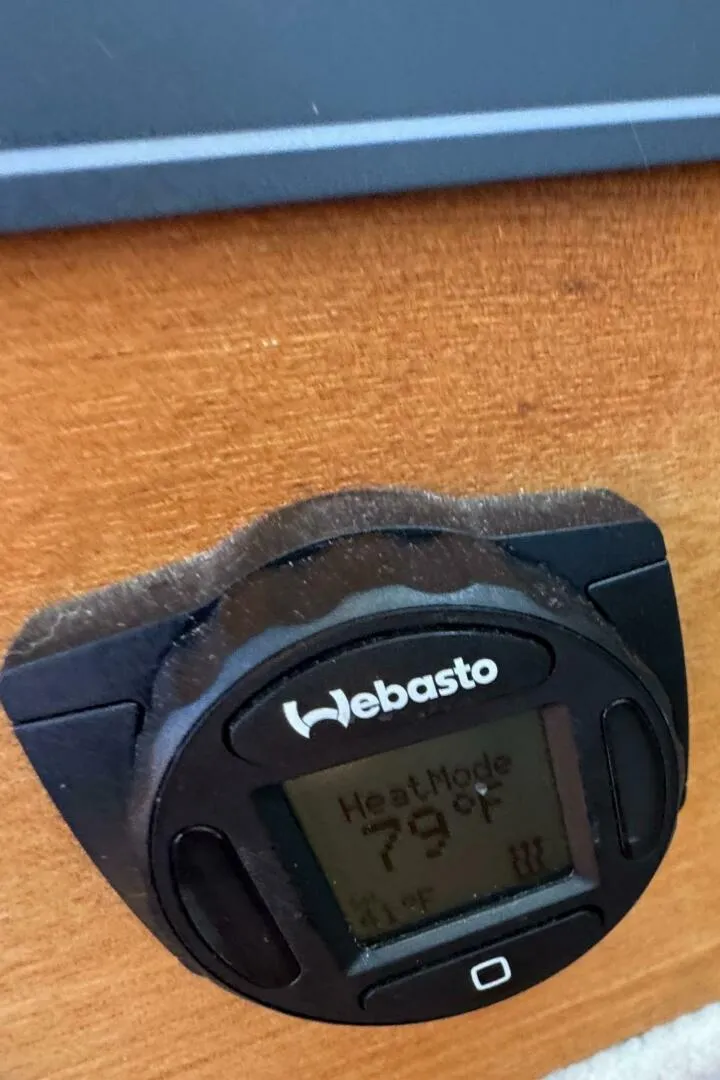 Slide: The Image of Ranger Tug R-23 2019 - 5345012