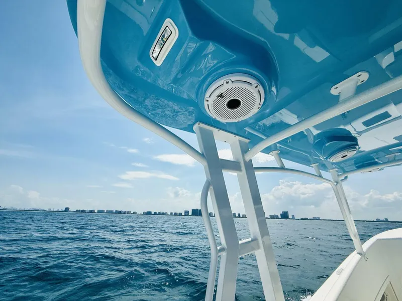 Slide: The Image of Intrepid 377 2003 - 5351279