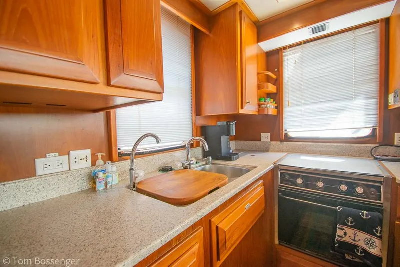 Slide: The Image of DeFever 45 Motoryacht 2009 - 5345791