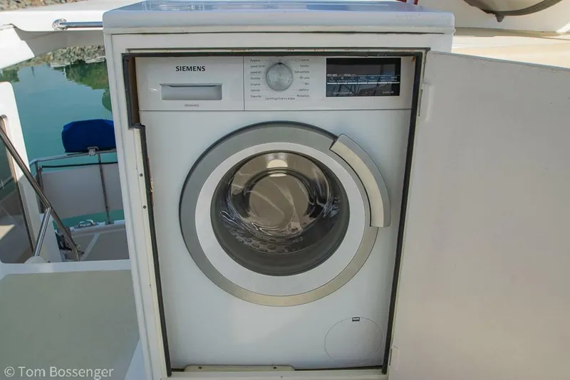 Slide: The Image of DeFever 45 Motoryacht 2009 - 5345848