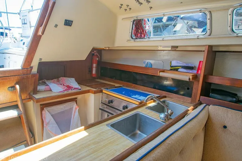 Slide: The Image of Catalina 30 1984 - 5345943