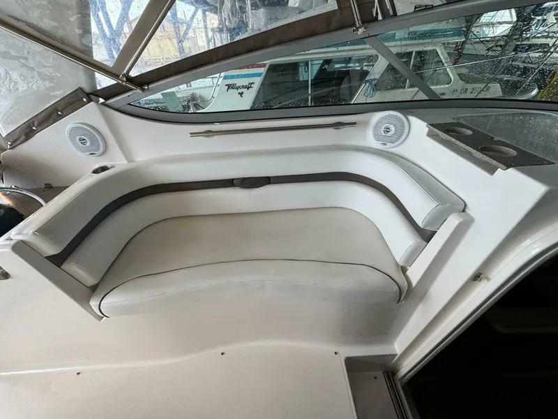 Slide: The Image of Rinker 280 Express Cruiser 2007 - 5346514