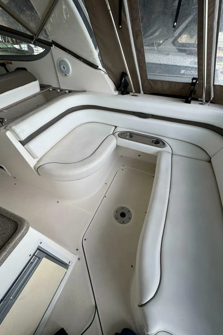 Slide: The Image of Rinker 280 Express Cruiser 2007 - 5346517