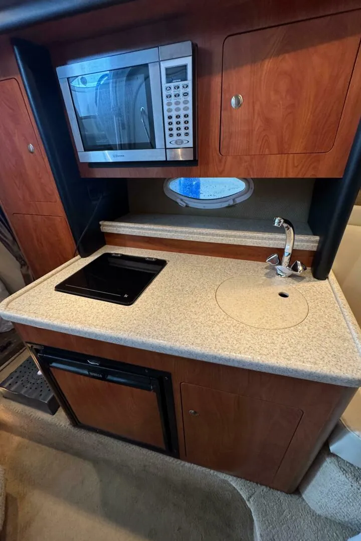 Slide: The Image of Rinker 280 Express Cruiser 2007 - 5346518