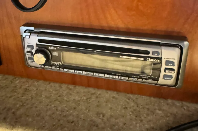 Slide: The Image of Rinker 280 Express Cruiser 2007 - 5346528