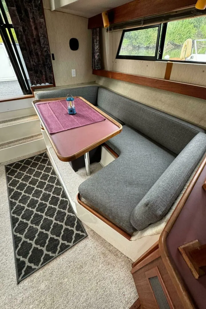 Slide: The Image of Carver Mariner 3297 1986 - 5346537