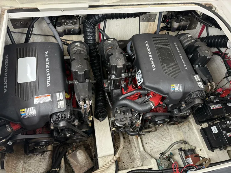 Slide: The Image of Bayliner 3055 Ciera Sunbridge DX/LX 2000 - 5904501