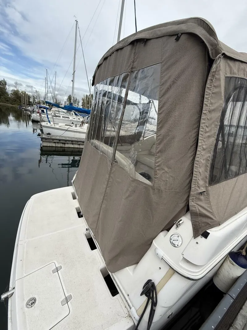 Slide: The Image of Bayliner 3055 Ciera Sunbridge DX/LX 2000 - 5904493