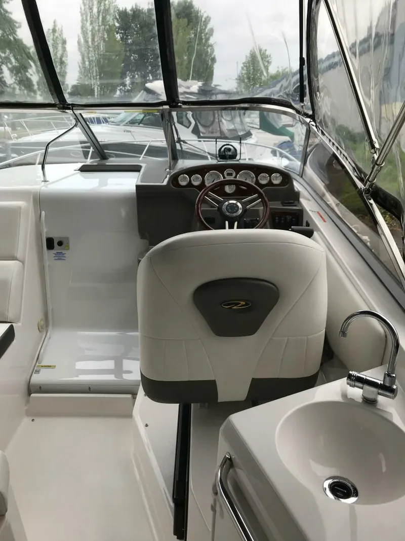 Slide: The Image of Regal 2565 Express Cruiser 2008 - 5346959