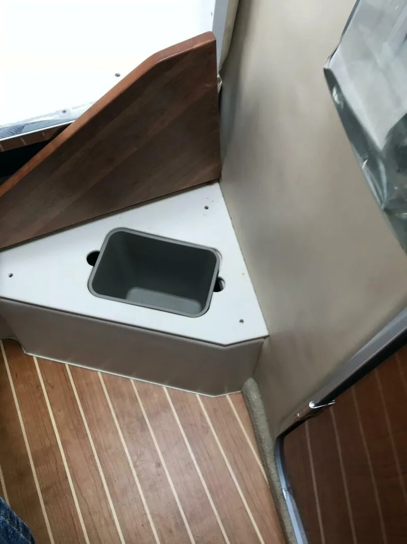 Slide: The Image of Regal 2565 Express Cruiser 2008 - 5346965