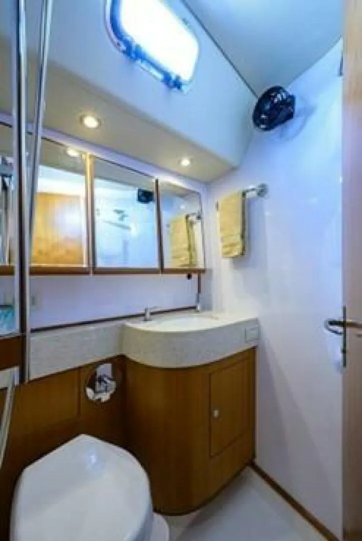 Slide: The Image of Hylas 70 Sail 2009 - 5370858