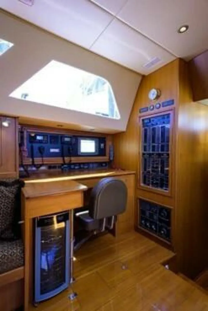 Slide: The Image of Hylas 70 Sail 2009 - 5370860