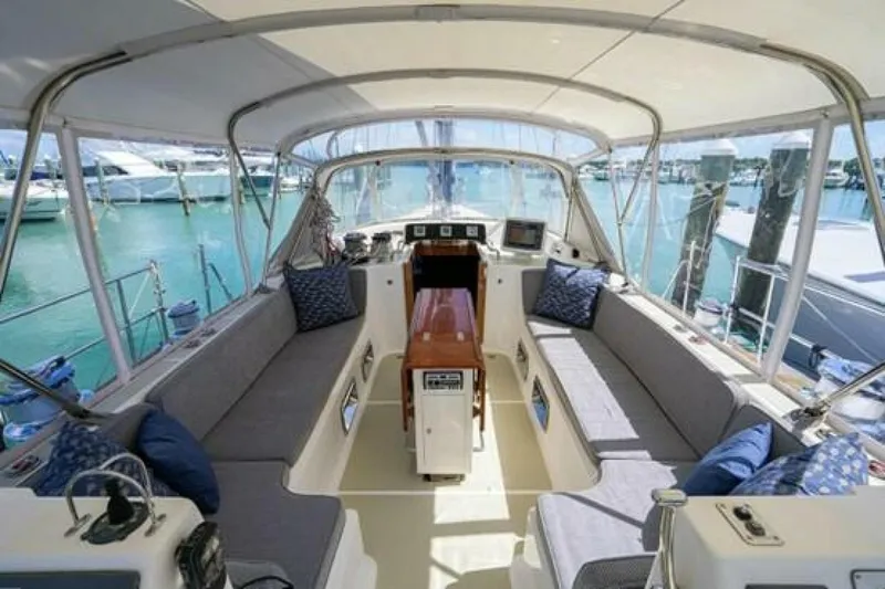 Slide: The Image of Hylas 70 Sail 2009 - 5370868