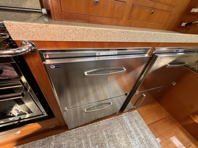 Slide: The Image of Hylas 70 Sail 2009 - 5751647