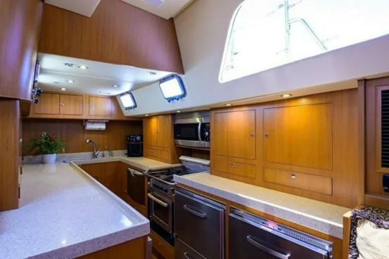 Slide: The Image of Hylas 70 Sail 2009 - 5370823