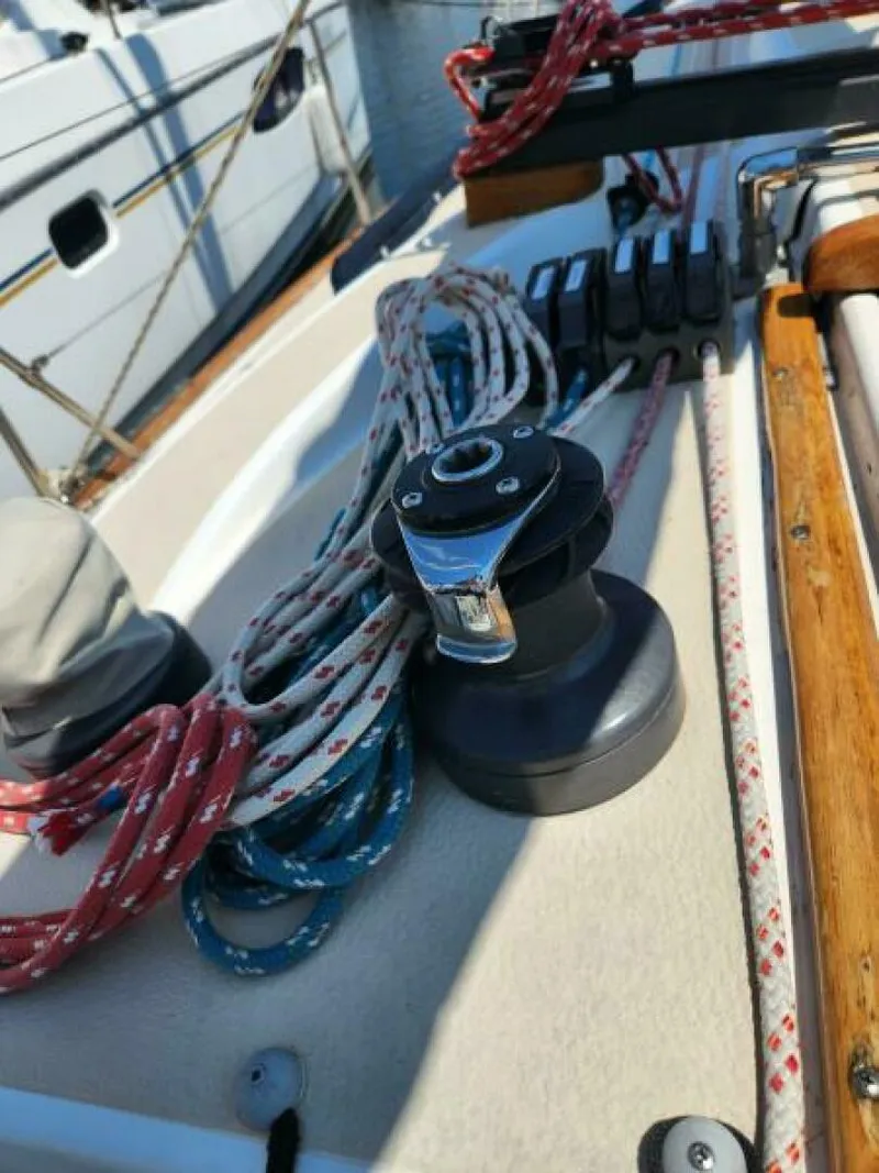 Slide: The Image of Tartan 34-2 1986 - 5347176