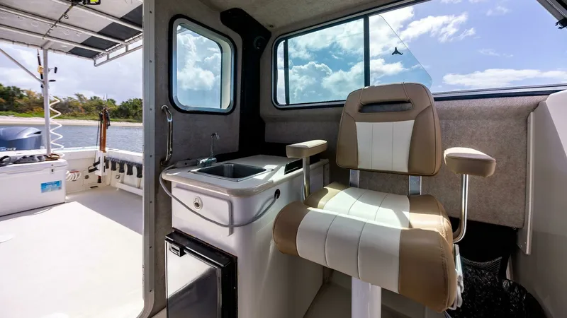 Slide: The Image of Parker Marine 2820 XLD 2018 - 7654840